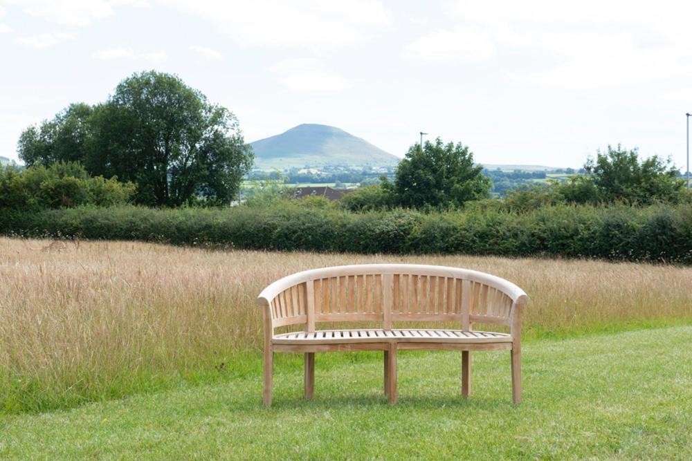 Black Mountain Bespoke Breaks Brecon Exterior photo